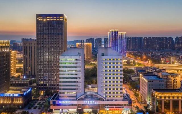 Vienna Hotel Wuhan Sports Center