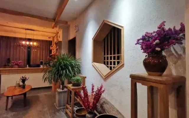 Fuxian Lake Yunli Inn