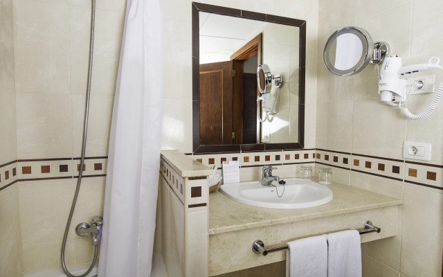 FERGUS Puerto de la Cruz