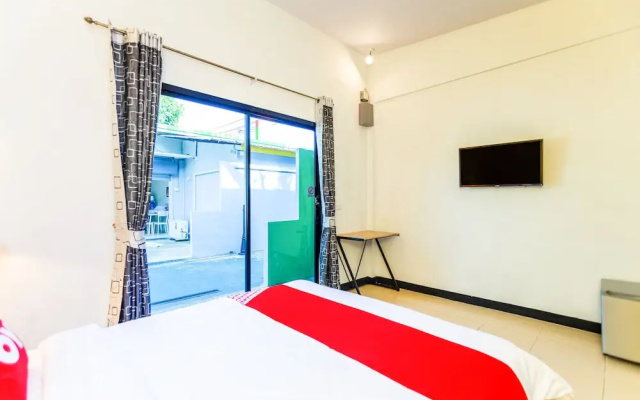 OYO 450 Rawai Studios Resort