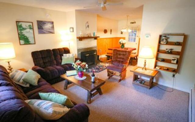 Valley Park D1 by RedAwning