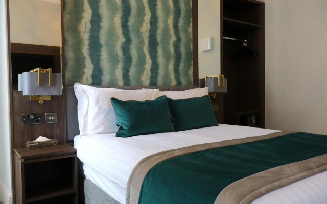 Iveagh Garden Hotel - Image 4