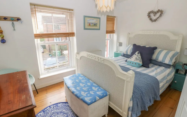 2 Linden Terrace