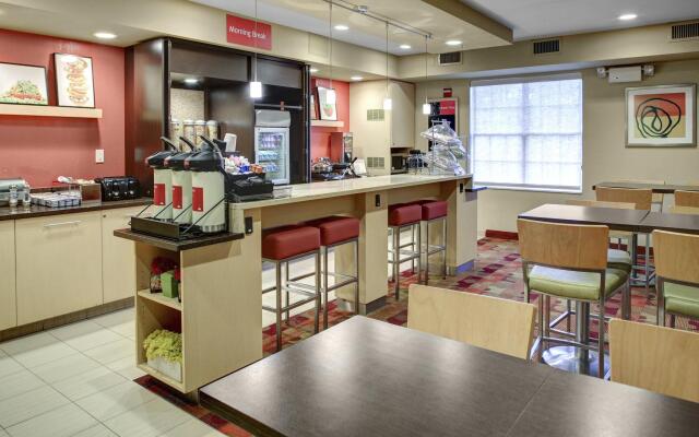 Towneplace Suites By Marriott Cleveland Westlake