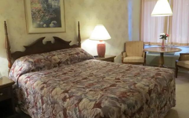 Churchills North Country Lodge LLC