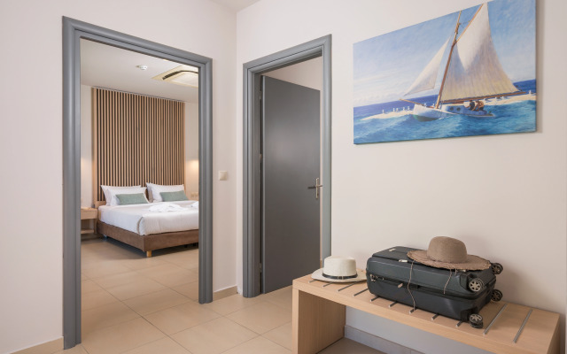 Trianon Luxury Apartments & Suites