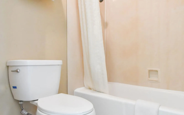 OYO Hotel Tyler Northwest Mineola Hwy