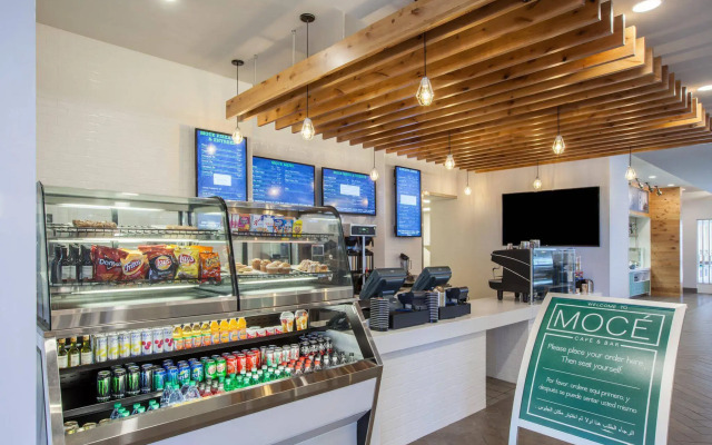 Holiday Inn Cleveland Clinic by IHG