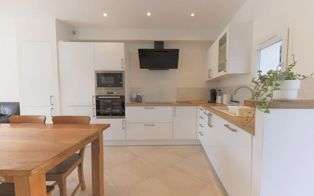 Superb holiday home in Port Grimaud with jetty