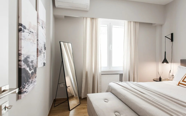 UPSTREET Peaceful 2BD Apartment in Kolonaki