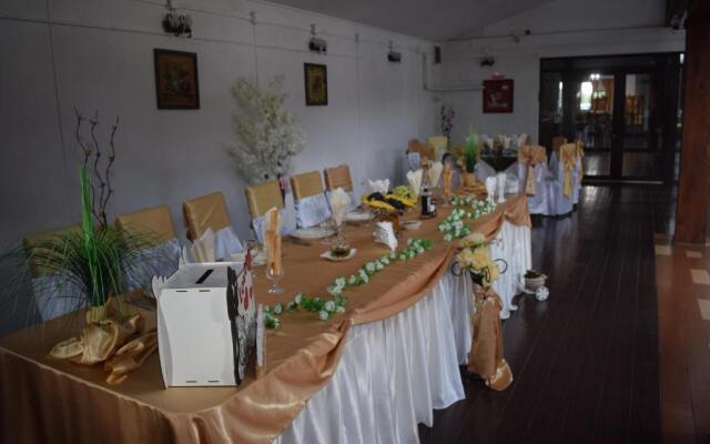 Fata verde - La Padure