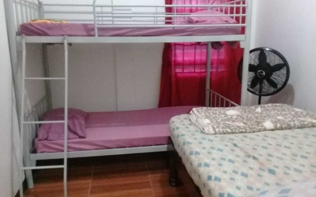 Hostal Los Primos - Hostel