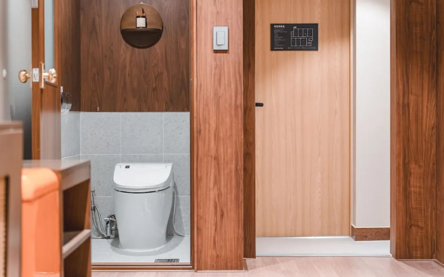 Coolstay Hotel