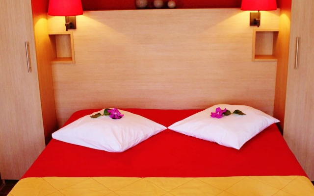 Apartment With Balcony or Terrace