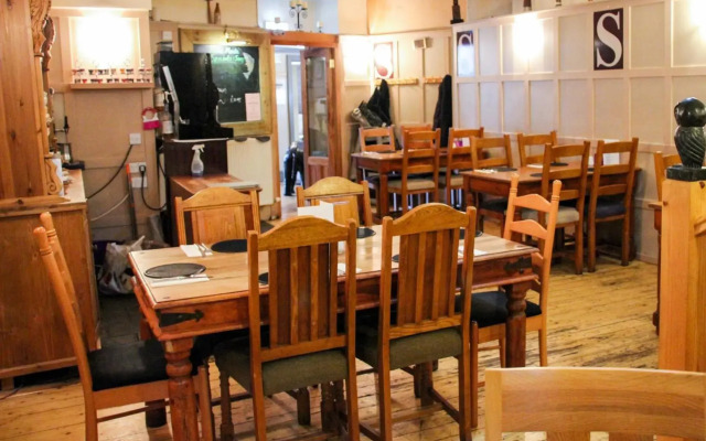 Station Hotel And Restaurant
