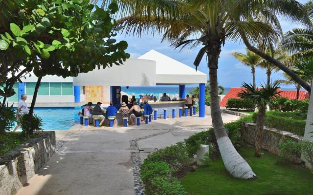 Preciosos Estudio Vista al Mar o jardín