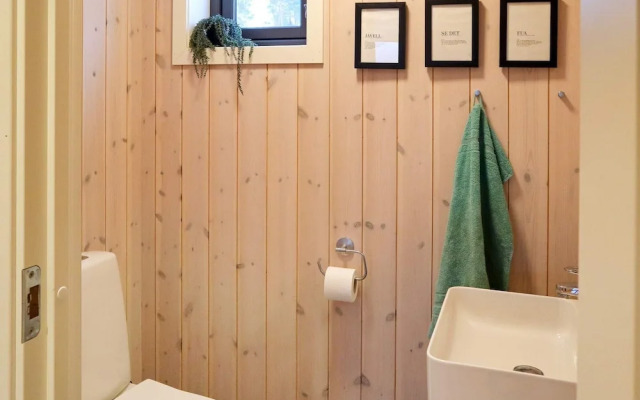 8 Person Holiday Home in Risor-by Traum