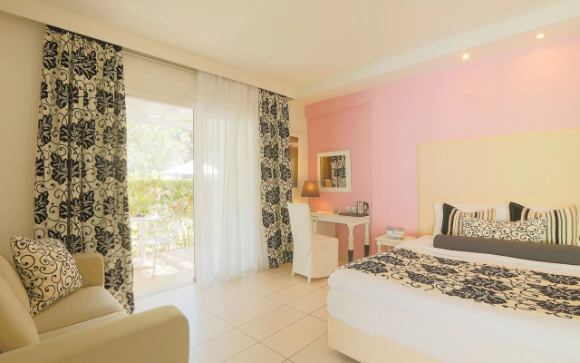 Mandraki Village Boutique Hotel