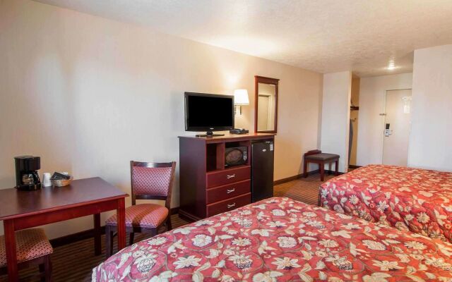 Bridgeway Inn & Suites Sublimity