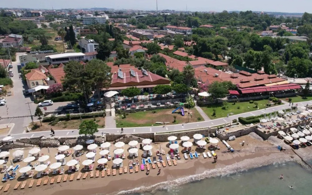 Park Side Hotel