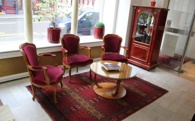 Hôtel Metropol