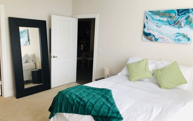 Hidden Gem of Dallas, 6 Mins Aacenter