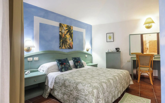 Hotel Stefania Boutique Hotel by the Beach