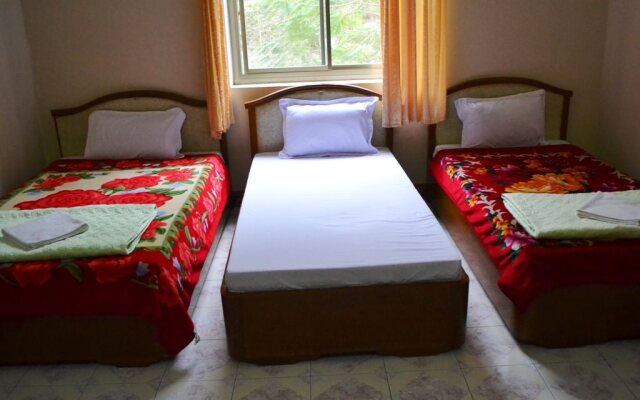 Tien Thang Hotel – Guest Rooms – Haiphong