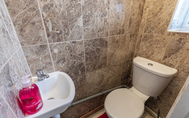 Tower Bridge Accommodation - 11