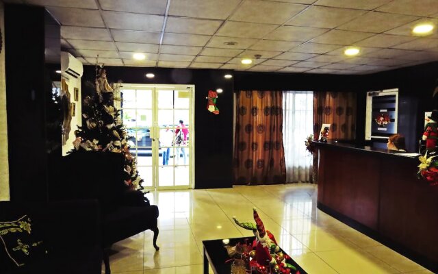 Hotel California Panama