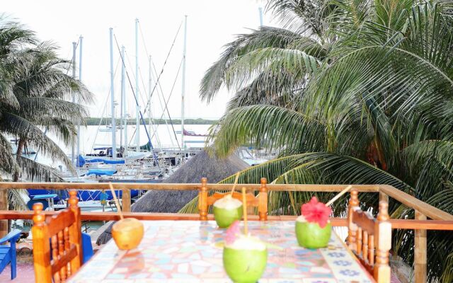 El Milagro Beach Hotel & Marina