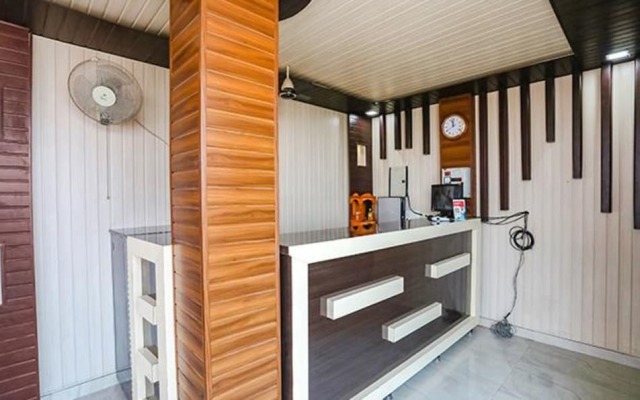 Fabhotel Jms Residency