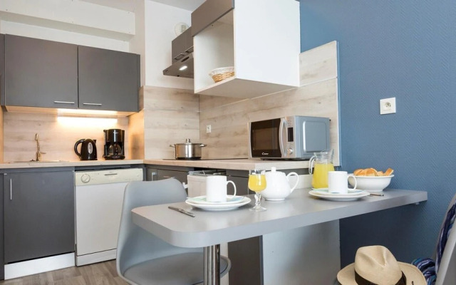 Modern Apartment in Coastal Town La Rochelle