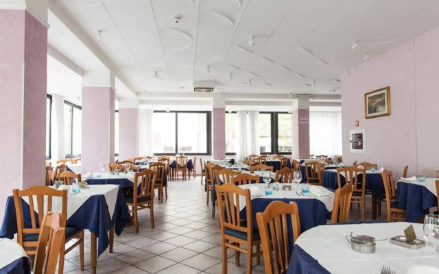 Hotel Apollo