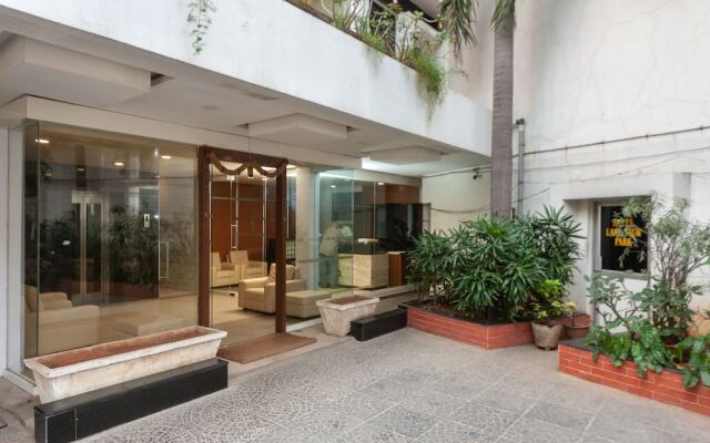 Treebo Trend Lake View Park