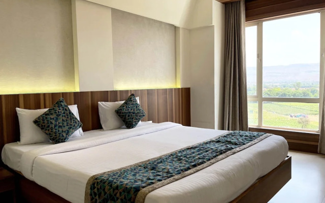 Hotel Grand Parivaar