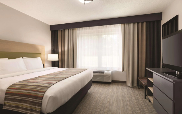Country Inn & Suites by Radisson, Roanoke, VA