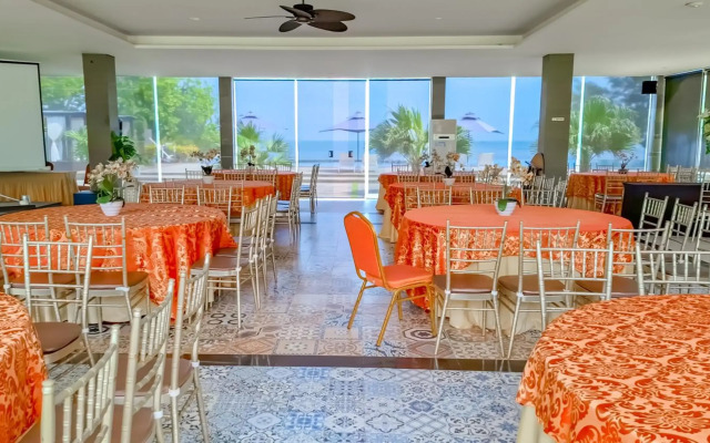 Sekuro Village Beach Resort