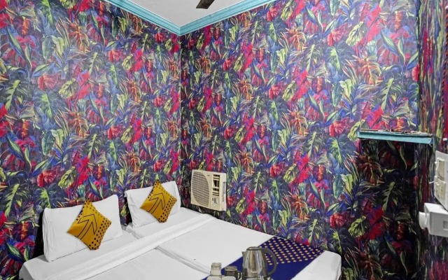 Pop 701049 Hotel Blue Diamond