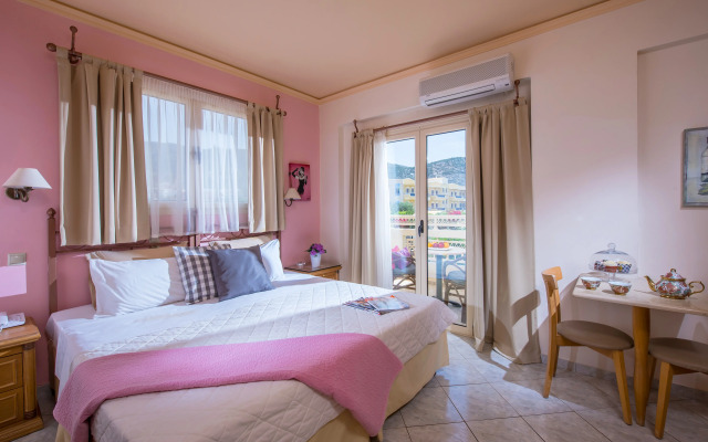 Socrates Hotel Malia Beach
