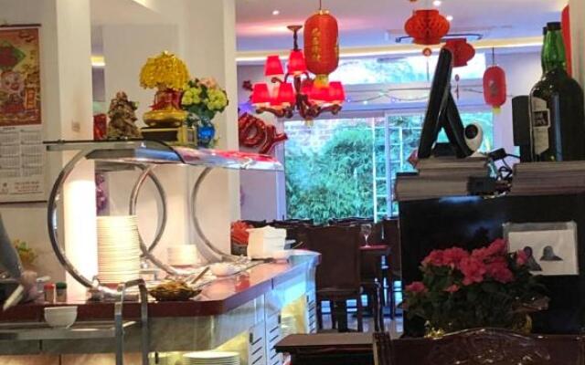 One-Bedroom Apartment Near Atomium