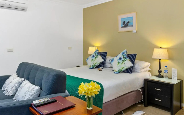 Oyster Cove Chalet