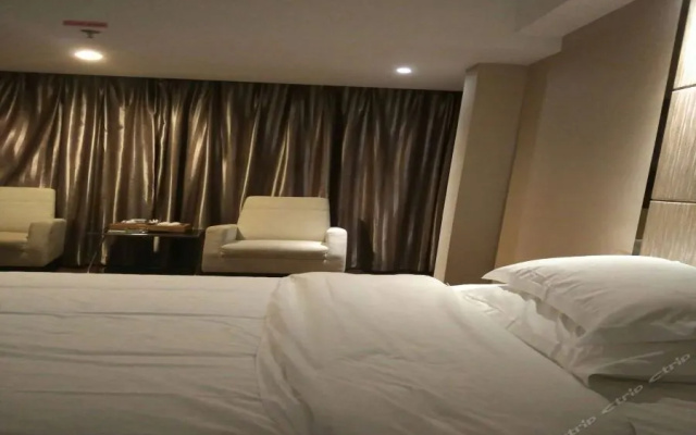 Manhadun Hotel