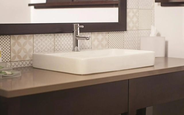 Country Inn & Suites by Radisson Lawrence