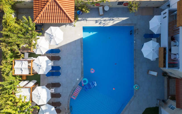 Dimitra Hotel & Apartments by Omilos Hotels