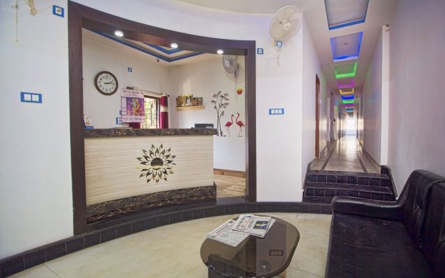 OYO 27984 Hotel Debdutta