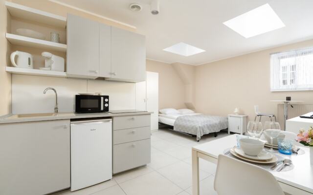 Comfortable Studio In Poznan By Renters