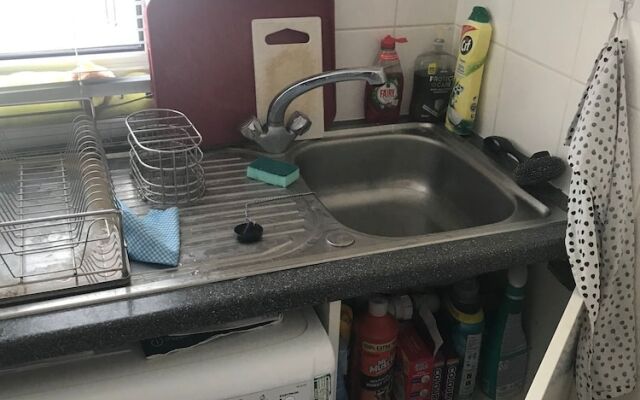 Impeccable Studio Apartment by the London Eye