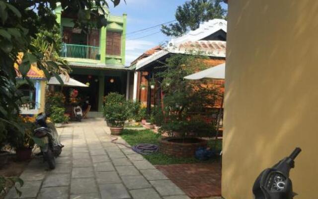 Golden Lantern Homestay Hoi An