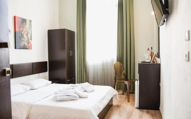 Hotel Ilisia